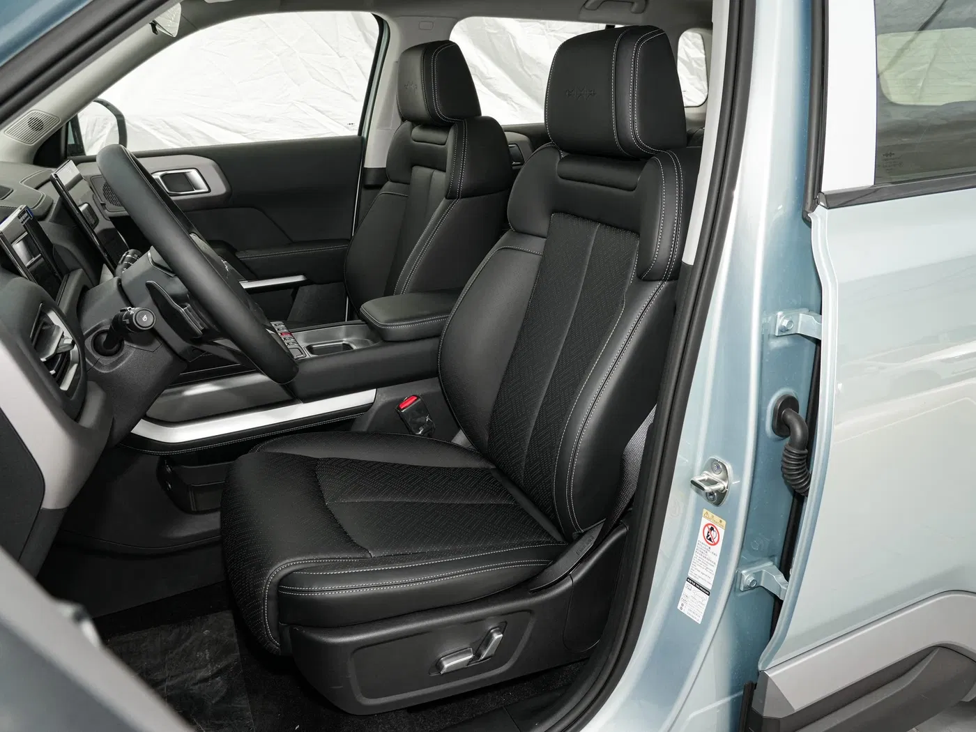 2025 &amp; 2026 Nuevo Leopardo 3 5-Door 5-Seat SUV Compacto Todo-Eléctrico