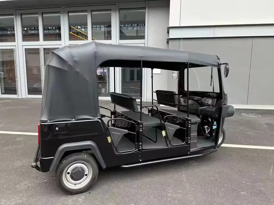 Tuktuk eléctrico comercial personalizado al por mayor 400kg capacidad de carga para turismo 70-90km autonomía de conducción triciclo eléctrico con carrocería cerrada