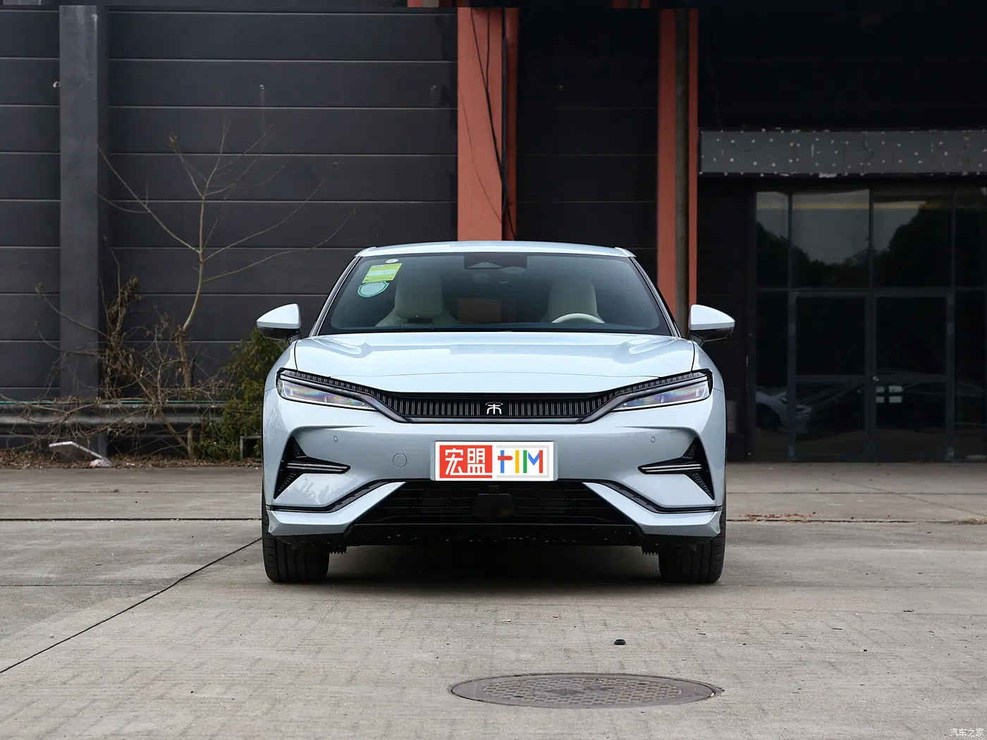 China Barato Usado Byd Qin Song Tang Yuan up Plus Edición Inteligente Eléctrica SUV Nuevo Coche