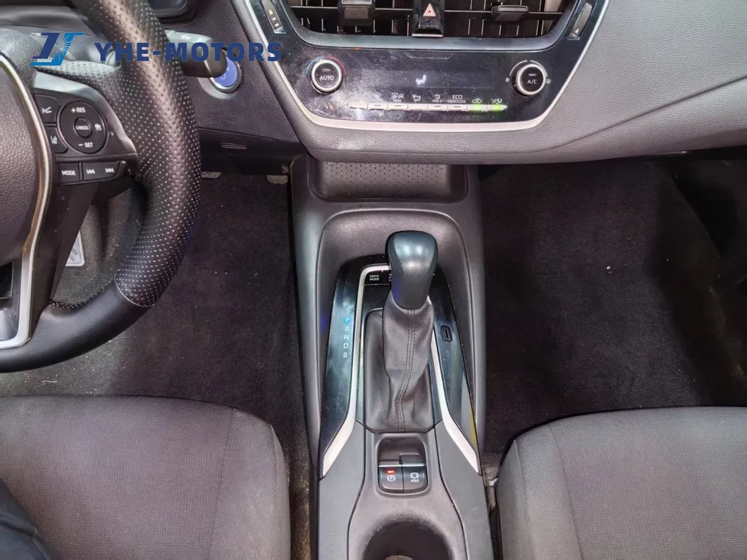 Vehículo familiar compacto eléctrico híbrido Toyota Corolla a precio de fábrica, venta caliente de coche eléctrico usado