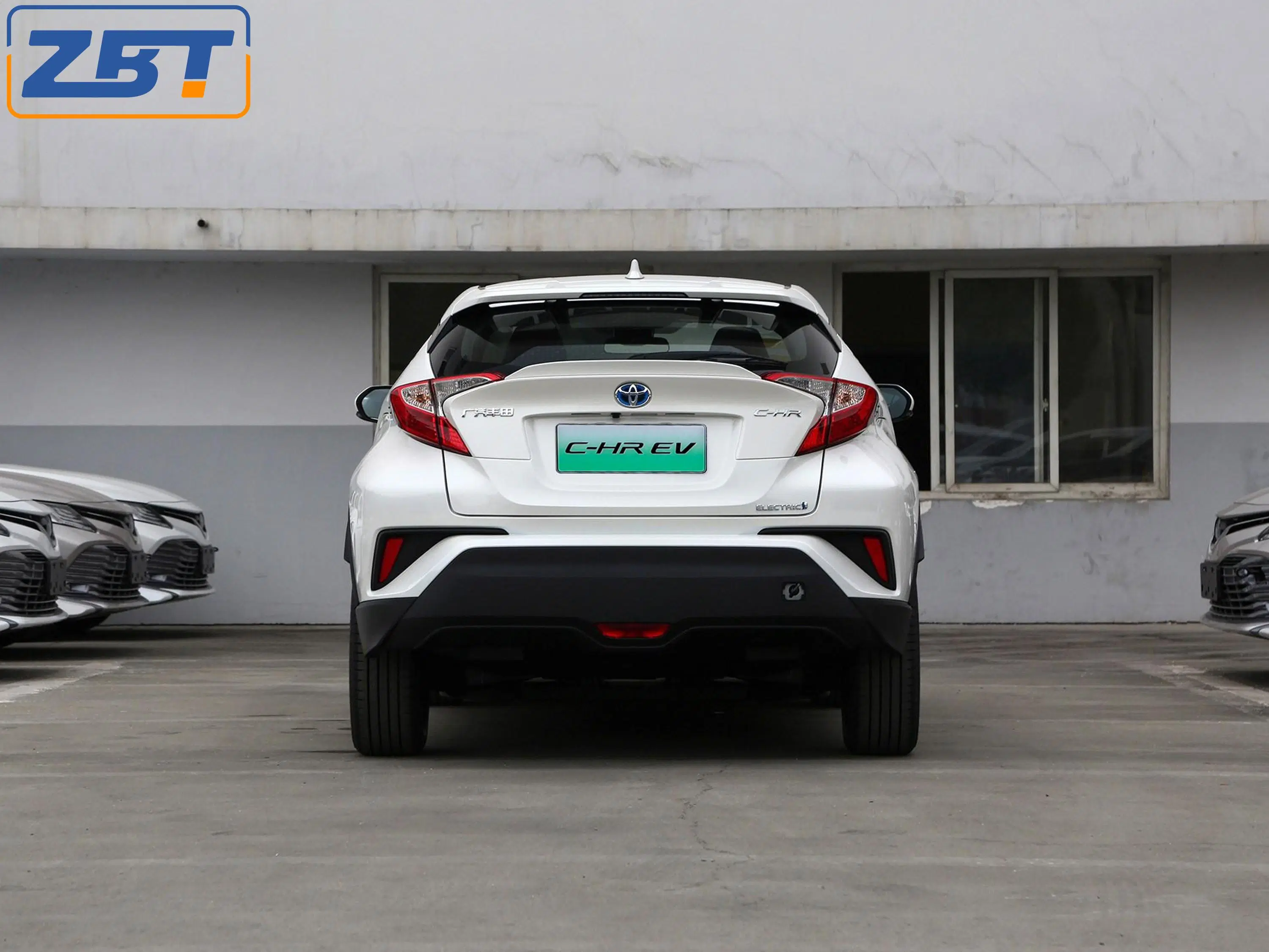 215/60 R17 Neumático de Repuesto Coche Eléctrico Pasajero SUV Inteligente C-Hr EV Taxi Vehículo de Nueva Energía con L2 Conducción Autónoma