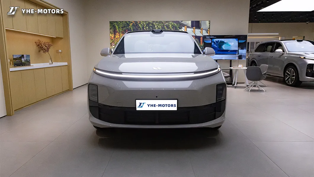 Li L6 SUV