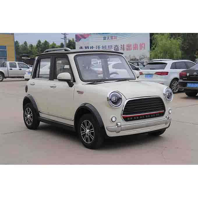 Ventas de Liquidación Keyu 3500W 100ah Mini Coche Eléctrico para Familia