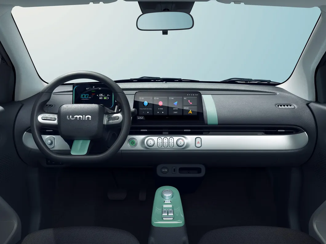 Coche eléctrico compacto de baja velocidad Changan Lumin vehículo de movilidad urbana China energía mini vehículo eléctrico SUV barato coche de batería con estación de carga