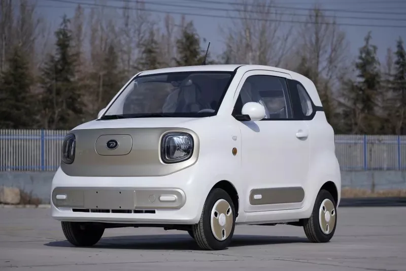 Coche mini eléctrico de pasajeros compacto para todas las estaciones, vehículo de nueva energía popular