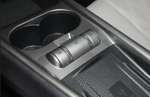 Detalle del coche eléctrico 6