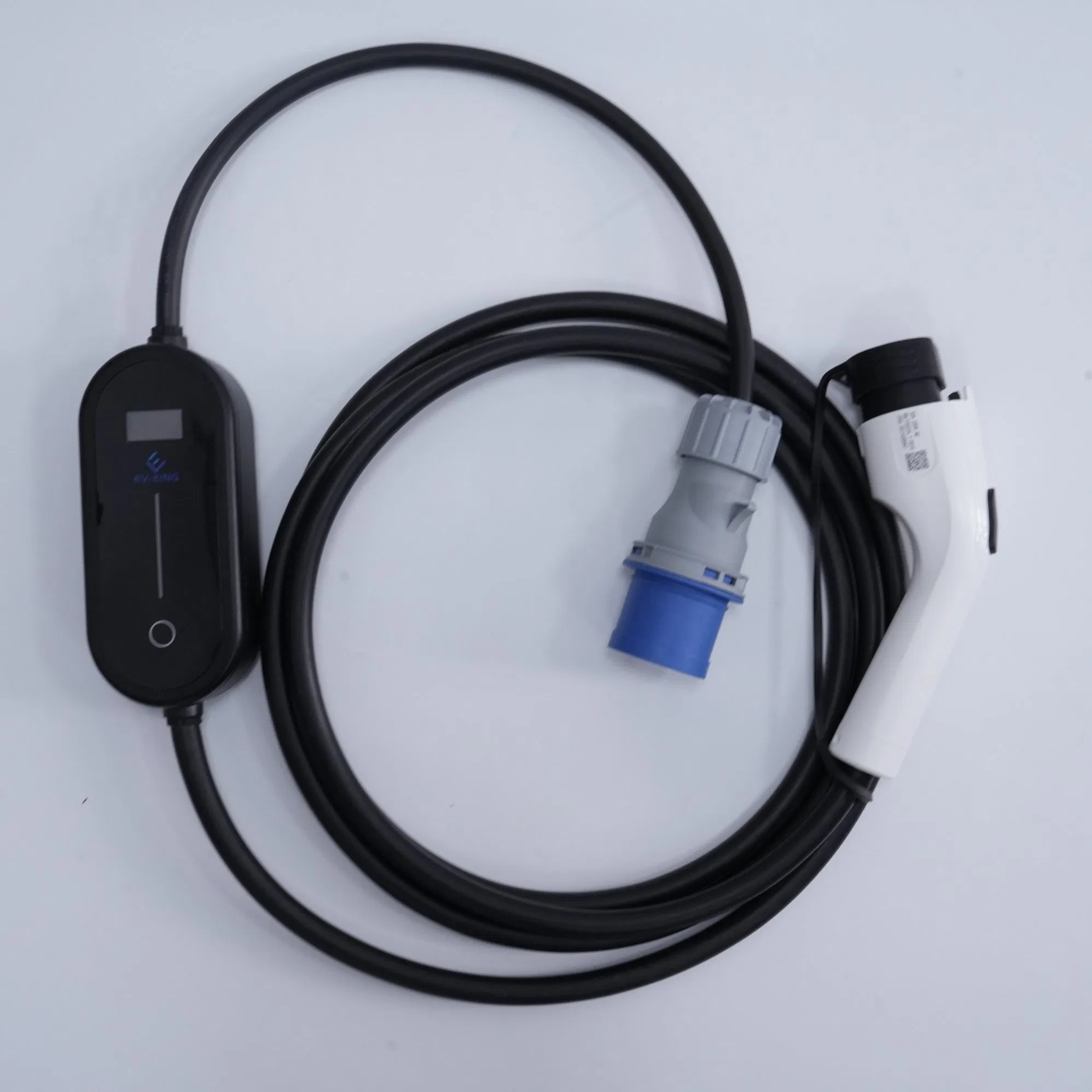 Botón simple para operar cargador de coche eléctrico