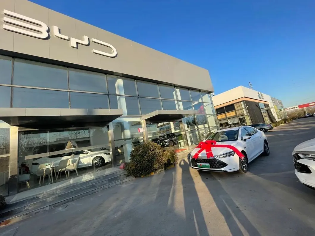 China Eléctrico Nuevo Auto Coche EV Byd Han Conducción Inteligente Automóvil Vehículos Eléctricos Coche de Nueva Energía Sedán de Alta Velocidad Coche Eléctrico Usado