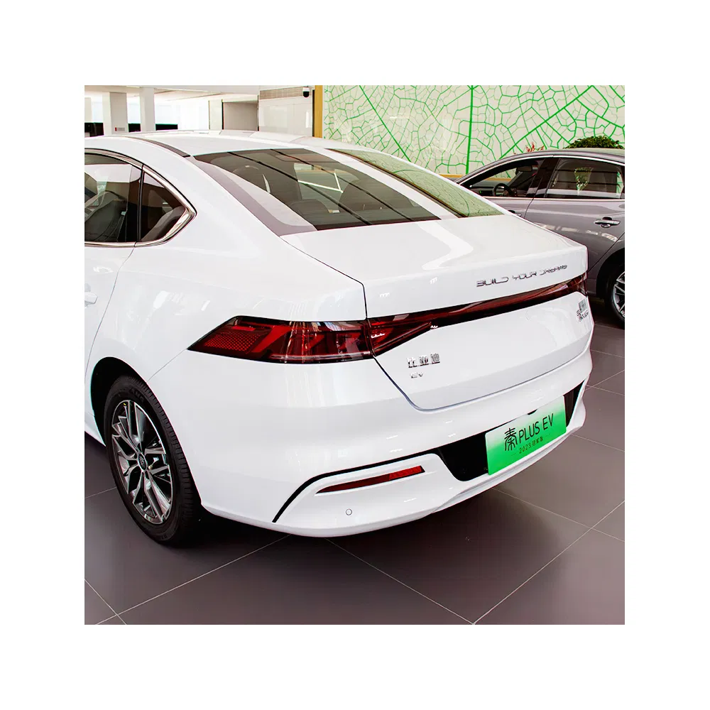 Coche eléctrico sedán usado Byd Qin Plus vehículo de nueva energía coche popular de taxi hecho en China 2023 2024