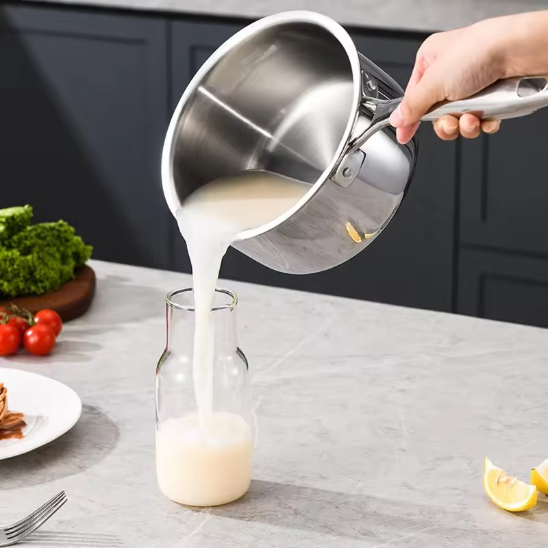 Direct Sale Tri-Ply 304 Stainless Steel Sauce Pan Kitchen Non Stick Mini Milk Pan with Cover