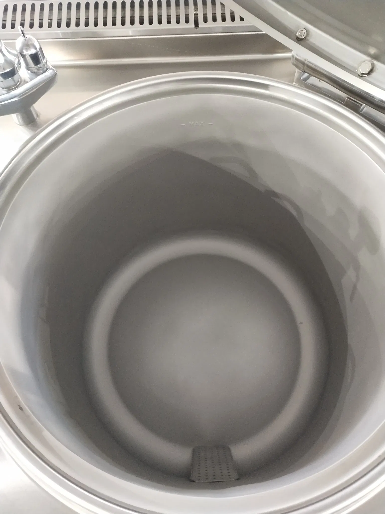 Commercial Stainless Steel 60L Capacity Jacketed Layer Gas Boiling Pan for Rice with Drain Cock and Standby Pilot Kitchen Equipment (7G-RO)