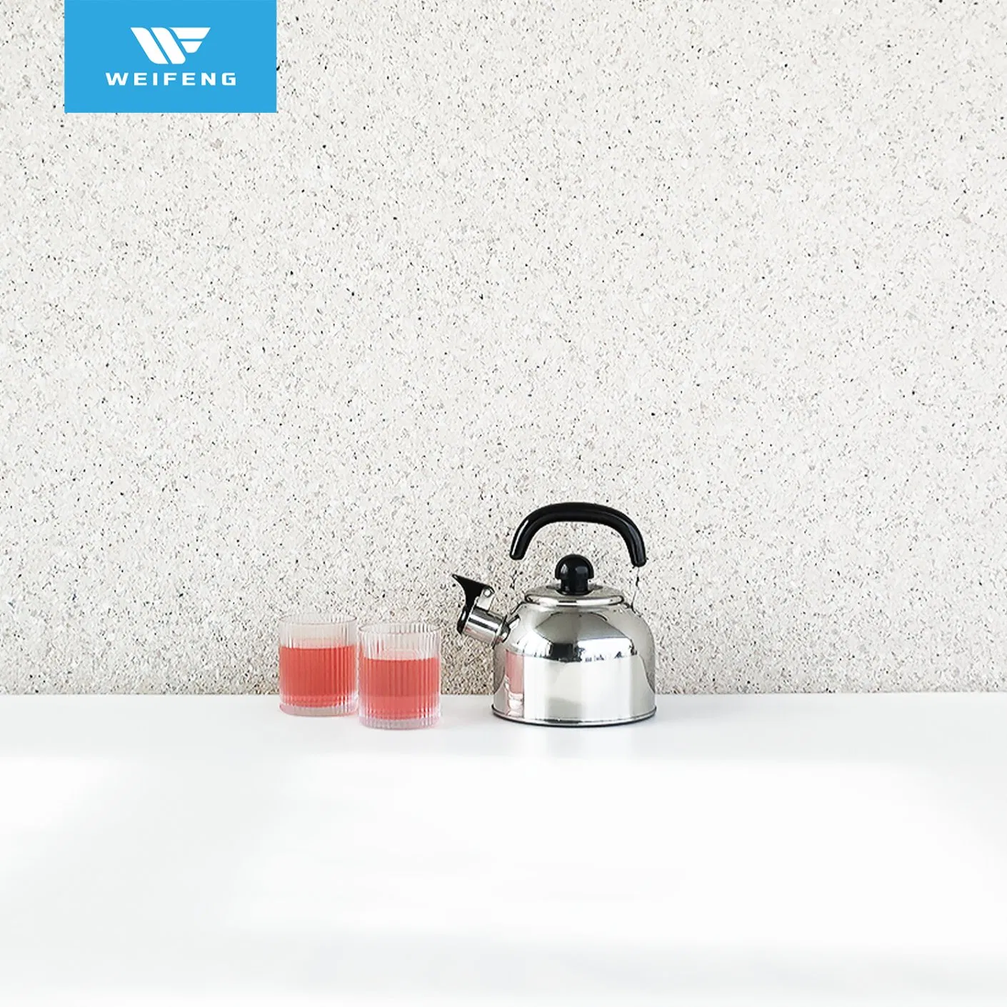 2.0L Stainless Steel Whistling Kettle with Heat Proof Ergonomic Handle, Cookware