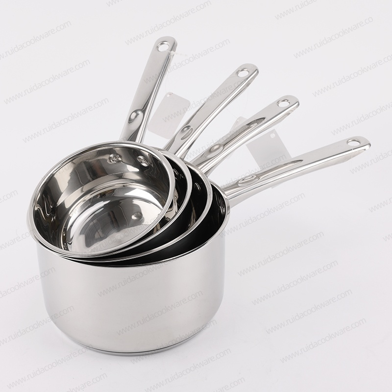 Good Quality Stainless Steel Saucepan with Various Capacity