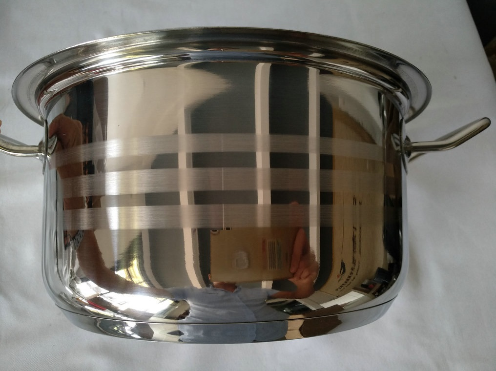 22cm Stainless Steel Wide Edge Stock Pot with Metal Lid