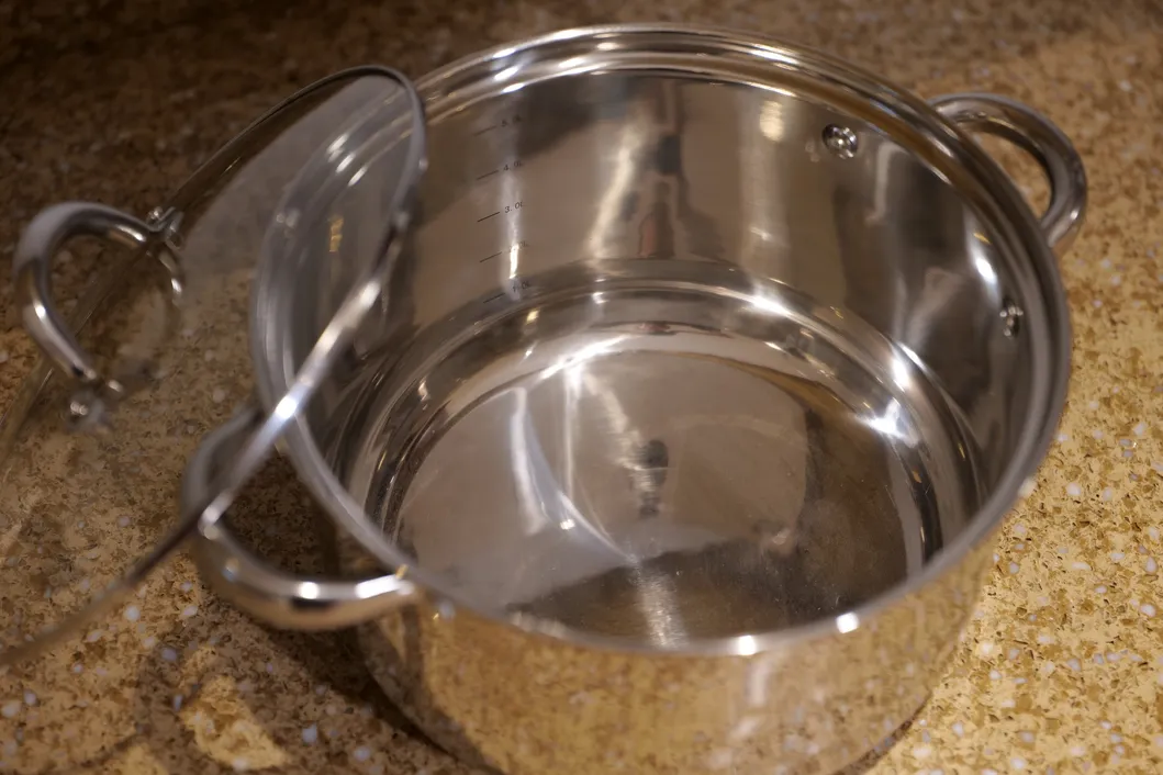 Cookware Set Photo 2