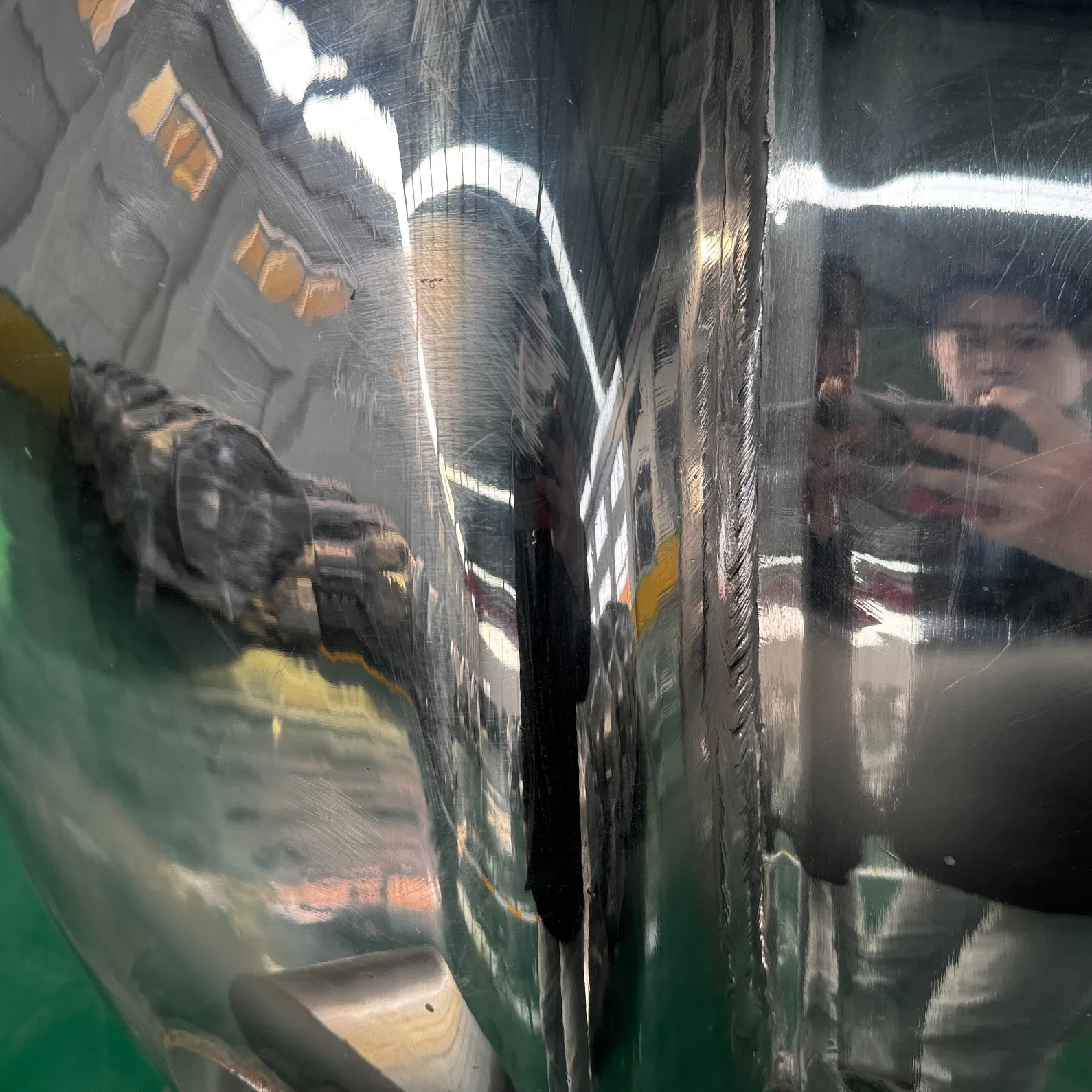 Non-Stick Stainless Steel Wok with Ergonomic Handle for Easy Cooking