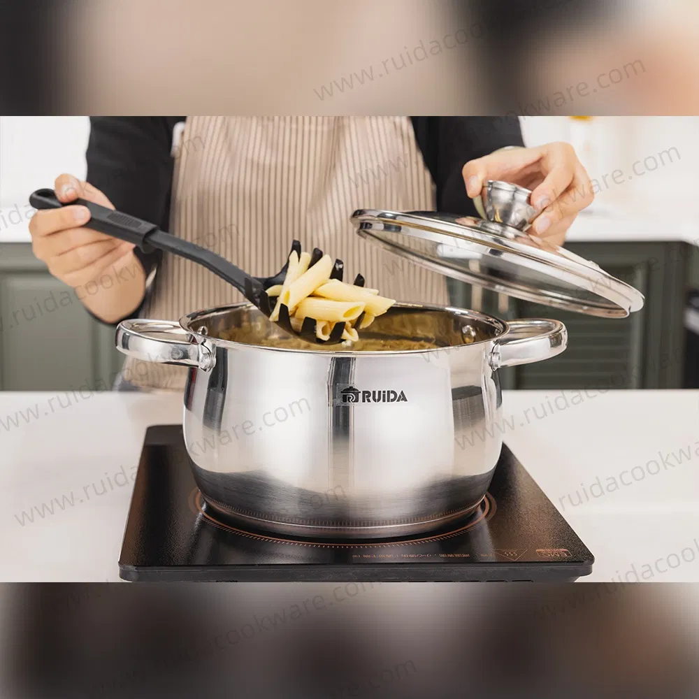 Manufacturer Professional Kitchen Utensils Stainless Steel Cookware with Stovetops
