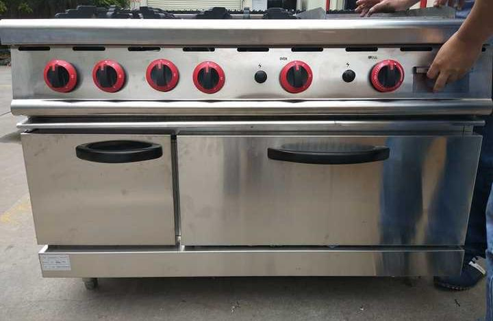 High-Efficiency Stainless Steel Gas Stove for Professional Kitchen Use
