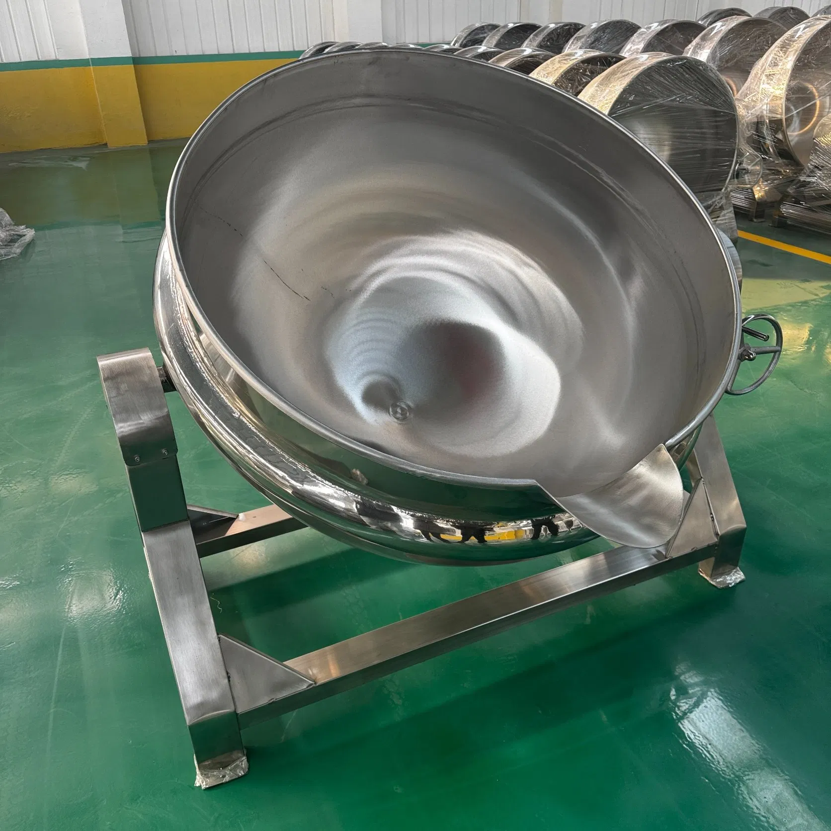 Non-Stick Stainless Steel Wok with Ergonomic Handle for Easy Cooking