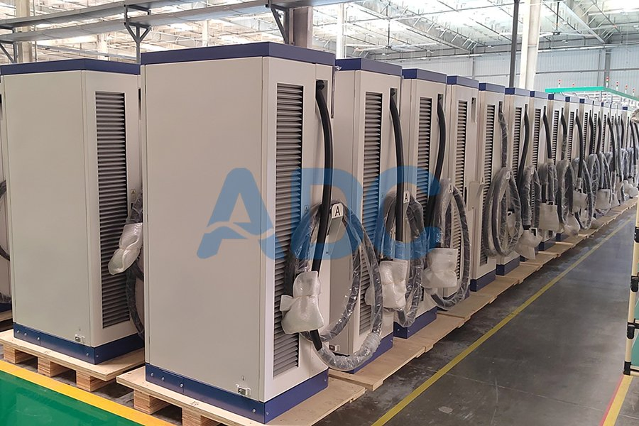 40kw Ultra-Safe Liquid Cooled DC Charging Rectifier Unit
