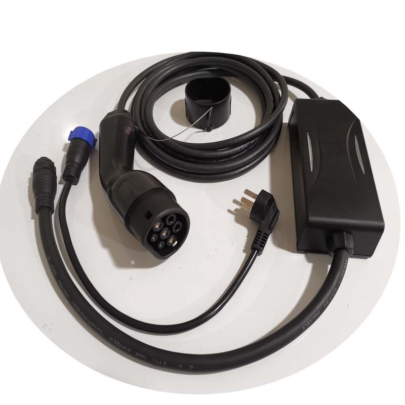 Hot Sale 2.5kw 6A-32A Wall-Box CE Type2 AC Portable EV Charger