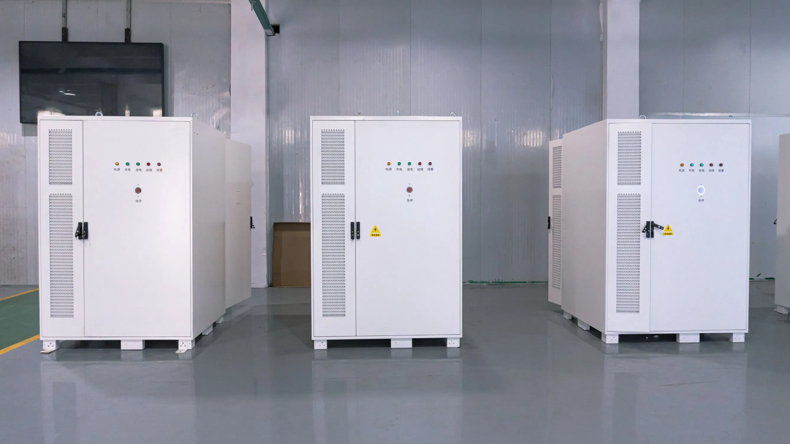 Infra Energy Storage Grid Power Supply 215kwh with 100kw Output Power Support Parallel Connection Photovoltaic Industrial Power Bank
