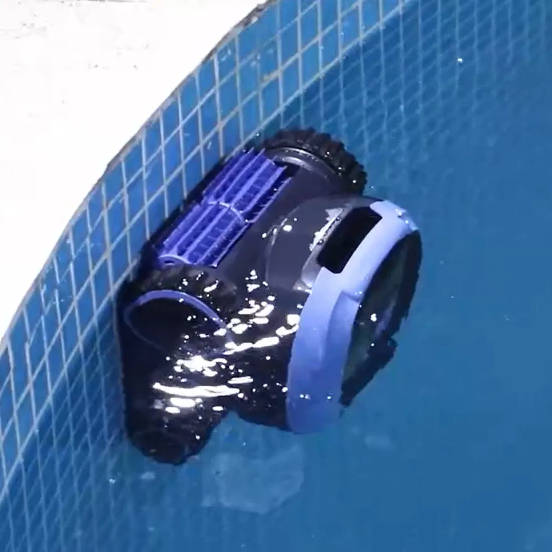 Swimming Pool Professional Intelligent Control Climb Wall Automatic Cleaning Robot
