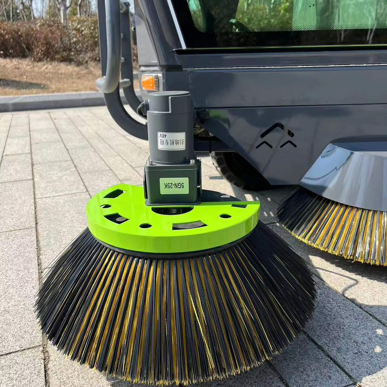 Floor Sweeper Scrubber Hand Operated Mechanical Floor Sweeper Robot Floor Sweeper for Sale