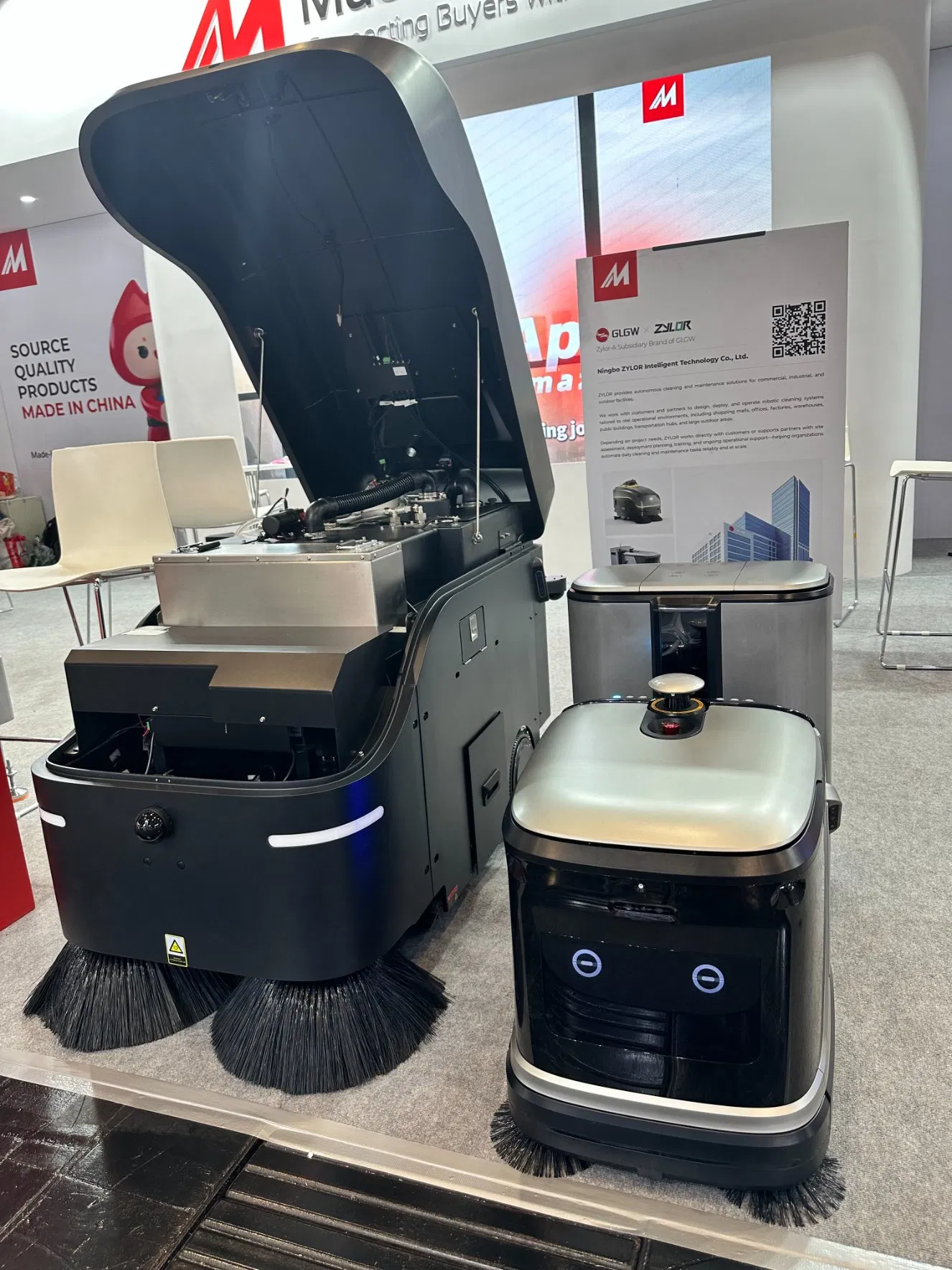 Commercial Robotic Floor Scrubber Heavy-Duty All-in-One Cleaning Equipment Robot for Warehouse &amp; Mall