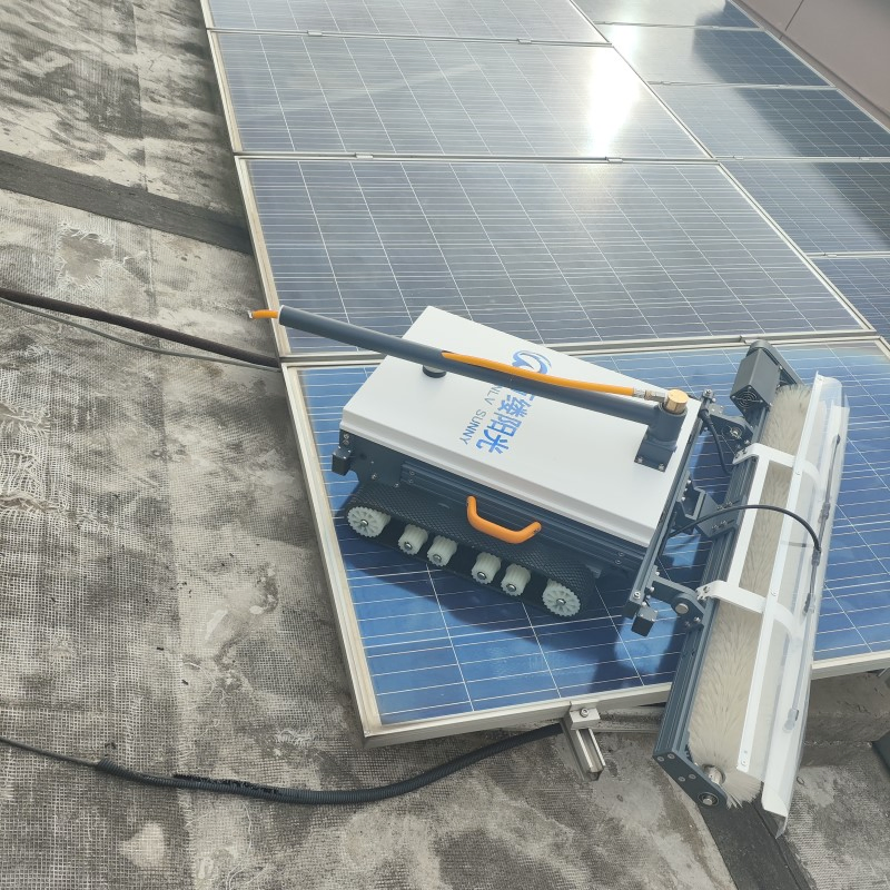 24 Volt Battery Powered Industrial Robot for Solar Photovoltaic Kit Cleaning