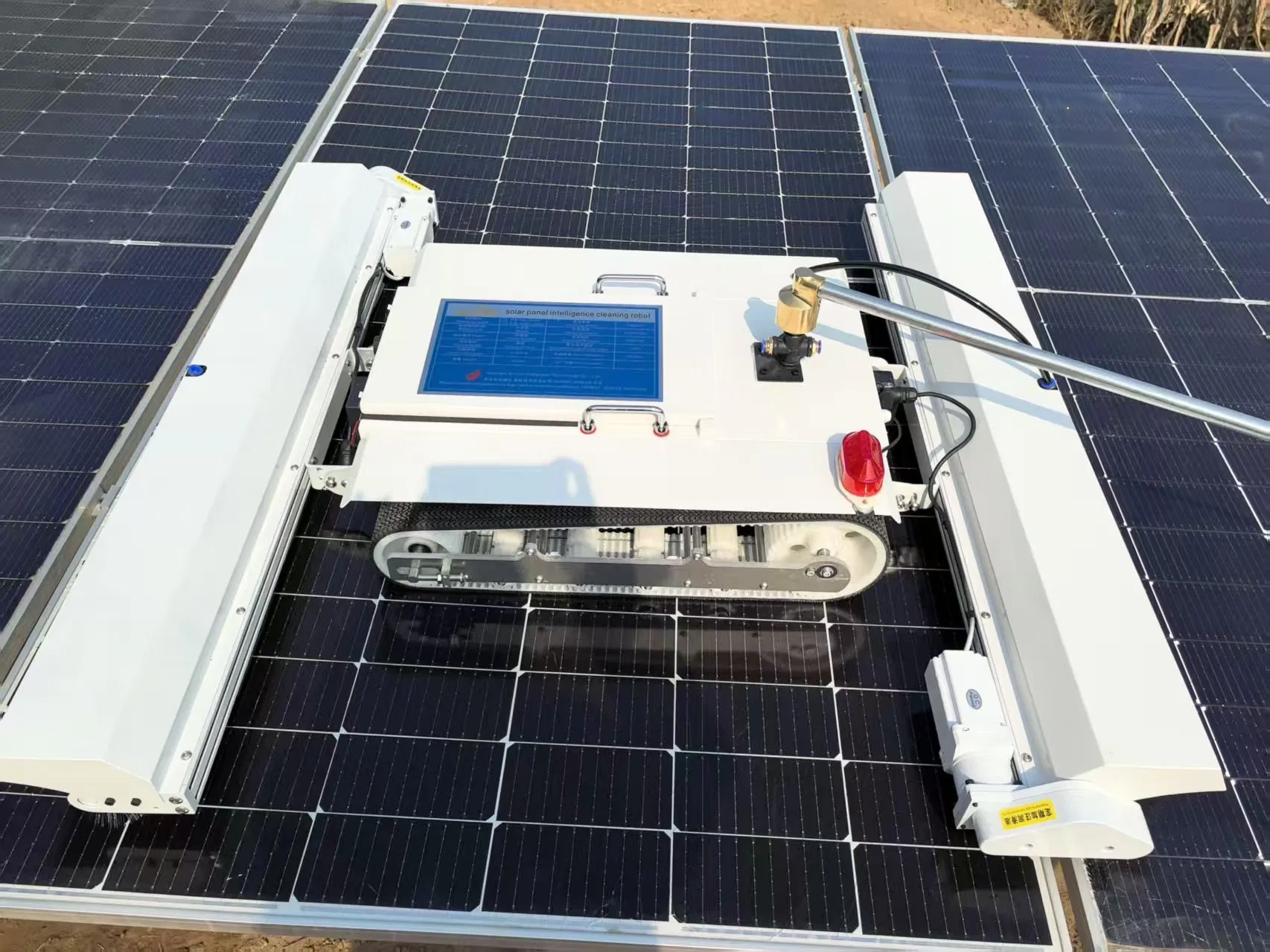 Solar Panel Cleaning Robot Export for Solar Station Daily Cleaning Auto Machine