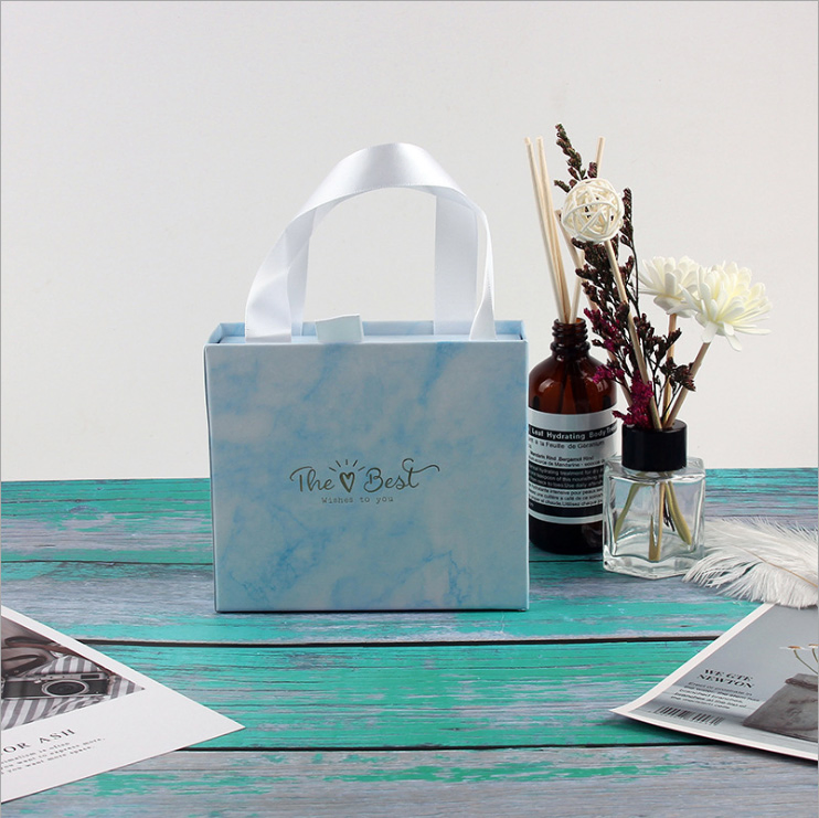 Embalagem de presente de papelão personalizada e sofisticada para perfumes, marcas de joias, sapatos de vestido, roupas, lenços, lingerie / sutiã / lembrancinhas de casamento em papel com fita
