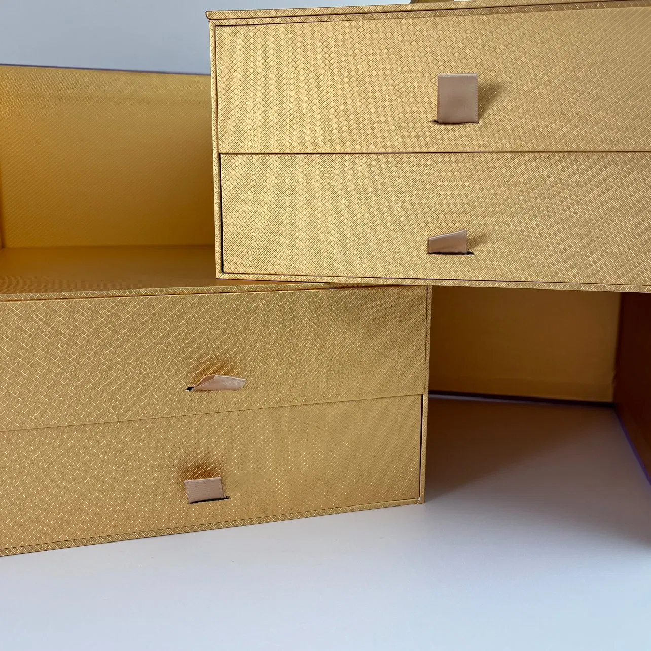 Caixa de Presente Rígida de Luxo com Fecho de Couro e Impressão Personalizada 4-Drawer