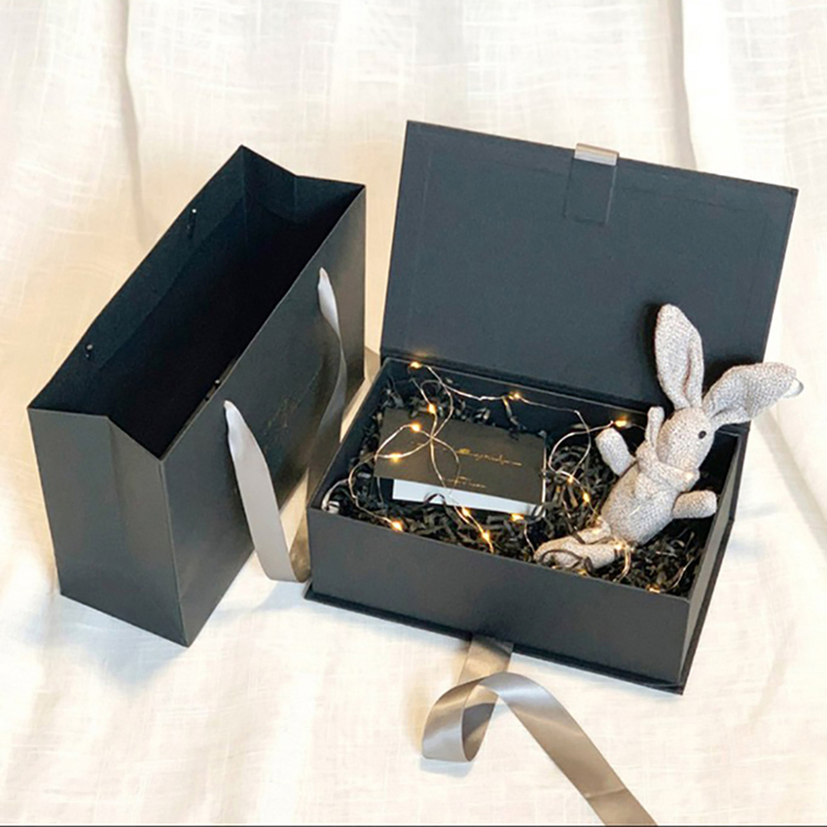 Caixas de dobrar magnéticas com fitas, caixas de presente de luxo para embalagem de presentes para roupas