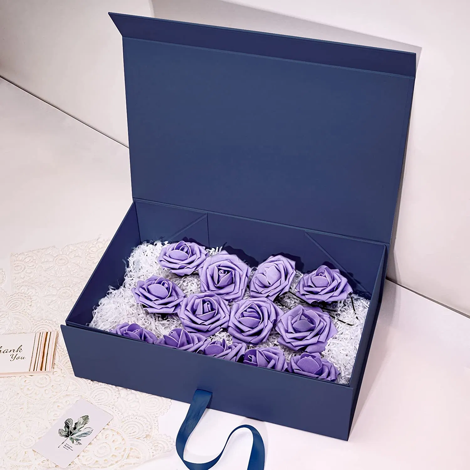 Caixa de presente dobrável personalizada azul marinho impressa para flores, casamento, caixa rígida de luxo com flip magnético e impressão para perfume, joias, roupas, cosméticos
