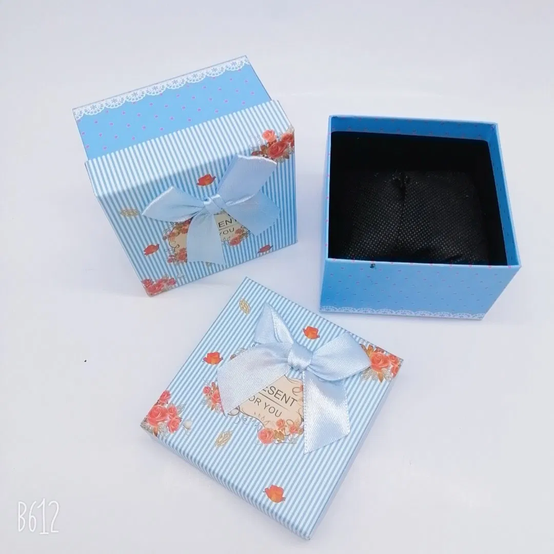 Caixa de presente personalizada com logotipo, requintada, para crianças, embalagem de relógios, caixa de presente de papel de marca de luxo, caixa dobrável magnética para embalagem de roupas
