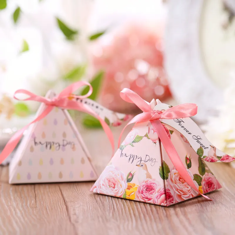 Caixas personalizadas com fita