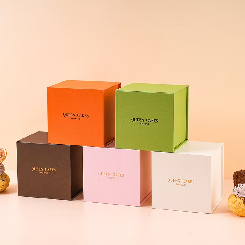 Caixa de presente de doces personalizados de luxo impressos, embalagem de macarons com bandeja, caixa de presente para pastelaria, bolo para chá, trufas de chocolate