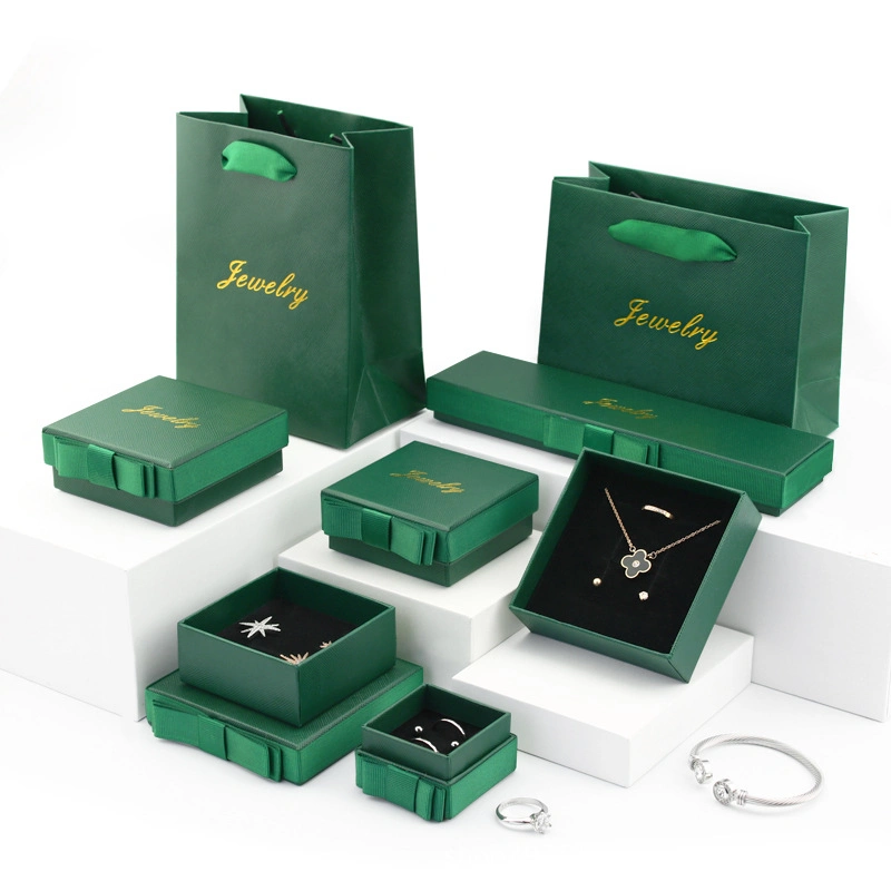 Caixa de presente de papel para joias com logotipo impresso personalizado, base de gaveta de luxo, com inserto de espuma EVA para colar, anel, brincos e pulseira