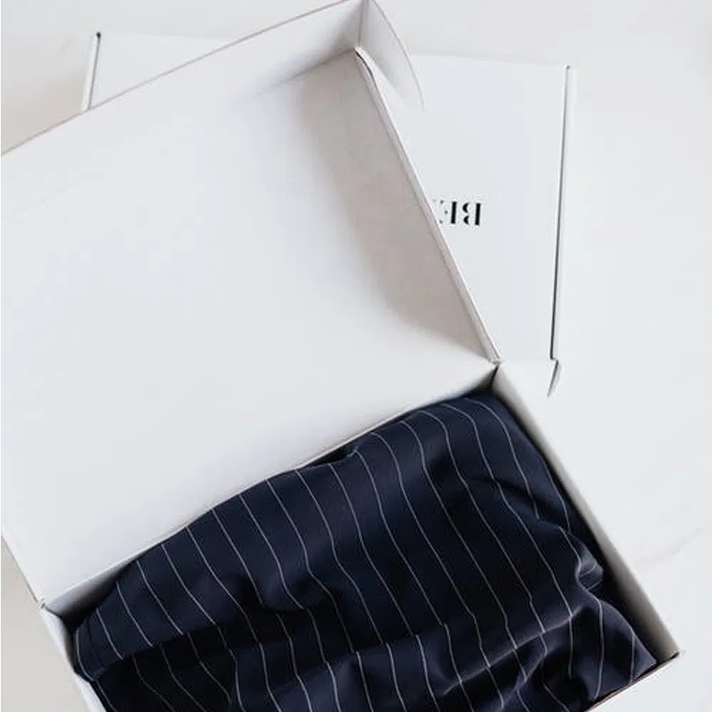 Caixas de Envio Personalizadas Premium para Vestuário para E-Commerce