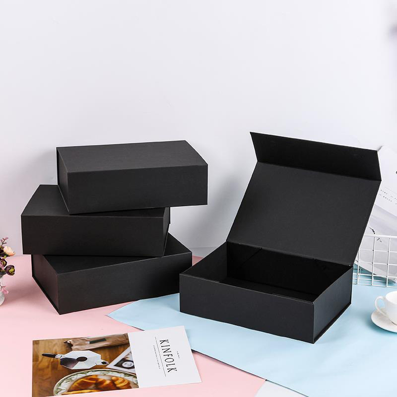 Caixa de Papel de Luxo para Embalagem de Presente da Lipack Boutique de Roupas para Lenço