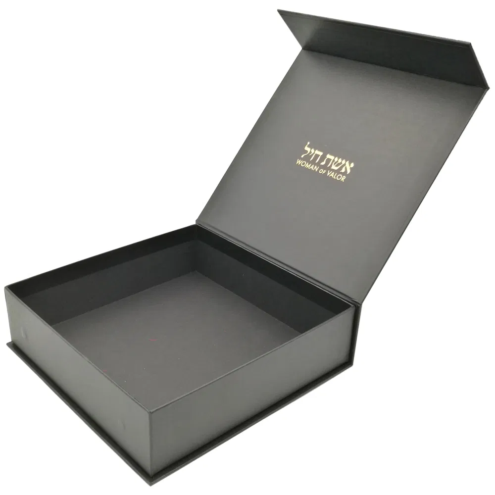 Caixa de presente rígida de papelão preto com fecho magnético de luxo para logotipo personalizado