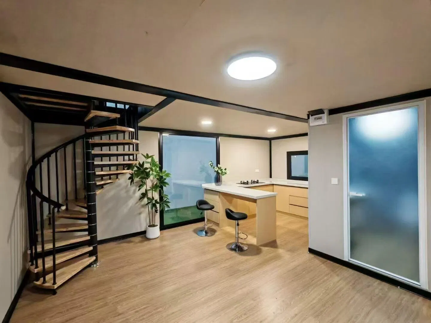 Casa Modular Prefabricada Expandível, Casa Contêiner Isolada e Portátil para Residência Permanente