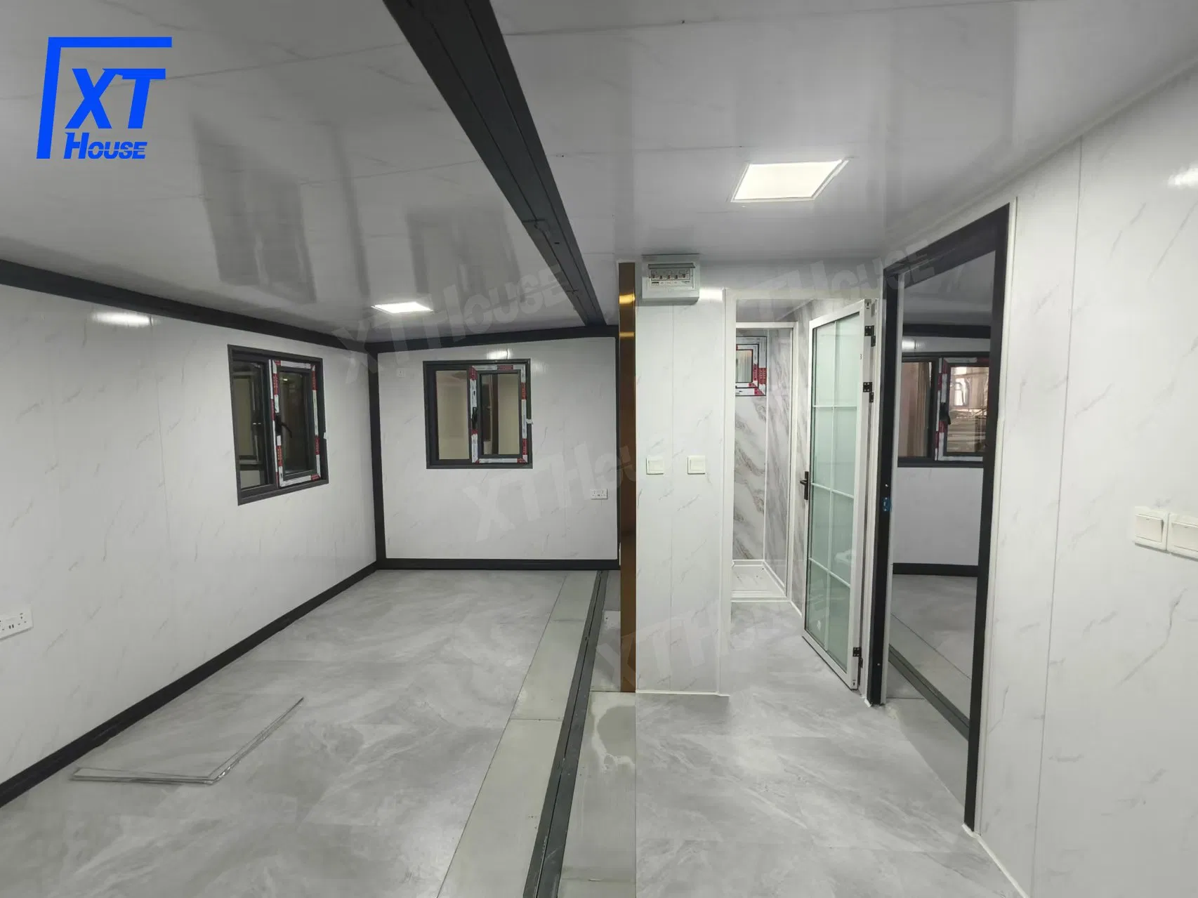 Casa Modular Prefabricada Expandável Dobrável de Aço Personalizada 20/30/40FT Pronta para Viver com 1 Banheiro 2 Quartos 1 Cozinha como Vila Residencial