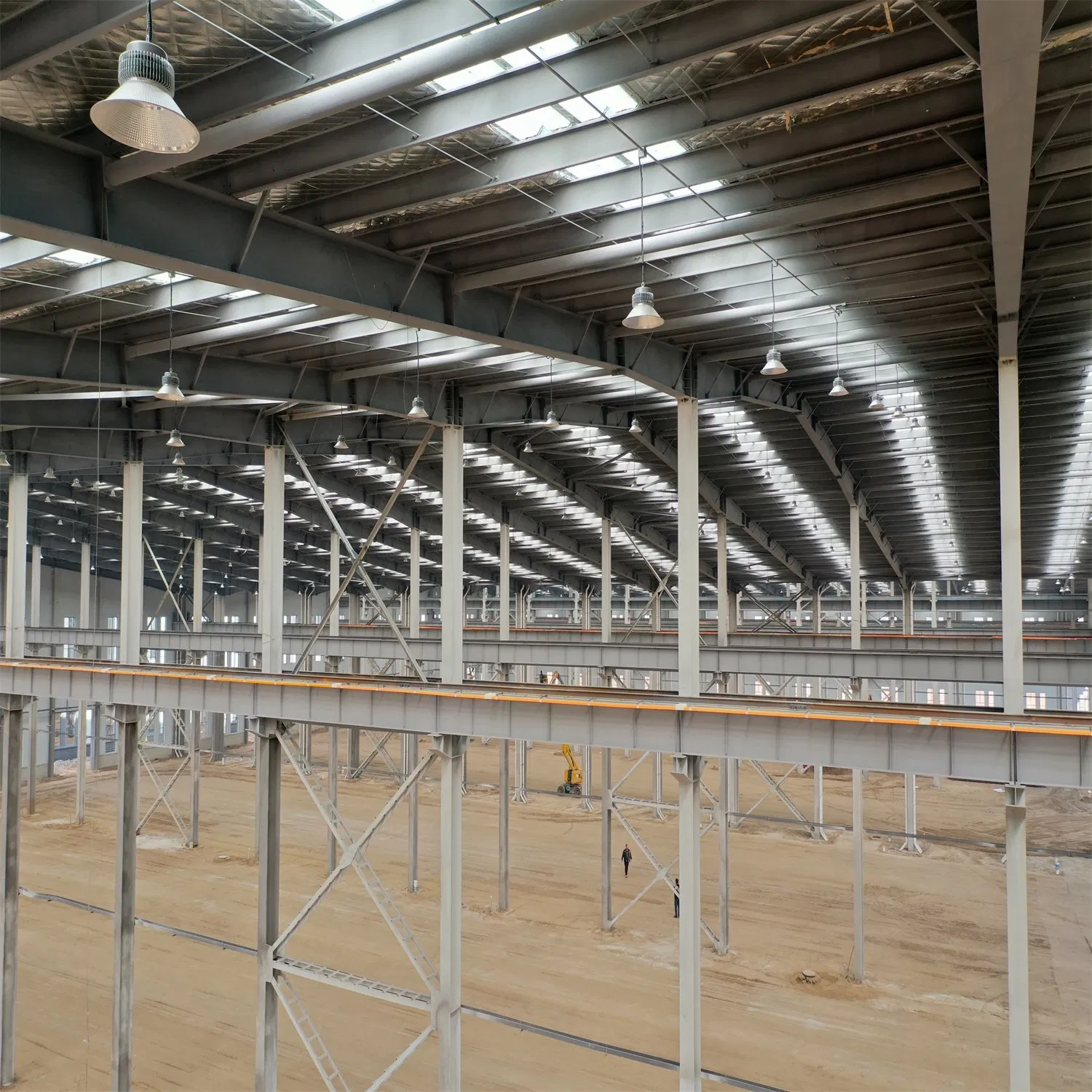 Construção de Edifícios em Estrutura de Aço Armazém Prefabricado Oficina Industrial Fabricada Escritório Prefabricado Galpão de Metal para Armazenamento