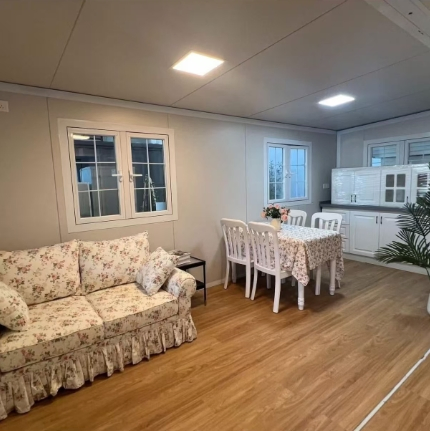 Casa Prefabricada Casa Contêiner Casa Modular Personalização Casa Expandável Casa Dobrável Casas Portáteis Casa 20/30/40 FT como Casa de Férias Compacta com Banheiro