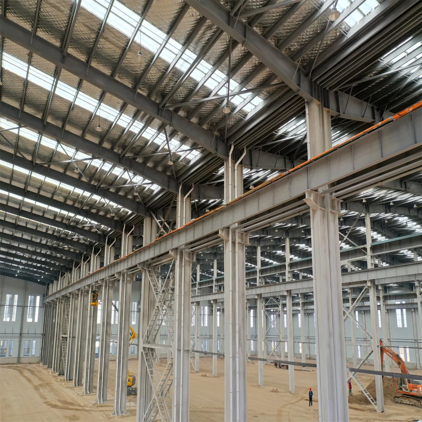 Construção de Edifícios em Estrutura de Aço Armazém Prefabricado Oficina Industrial Fabricada Escritório Prefabricado Galpão de Metal para Armazenamento
