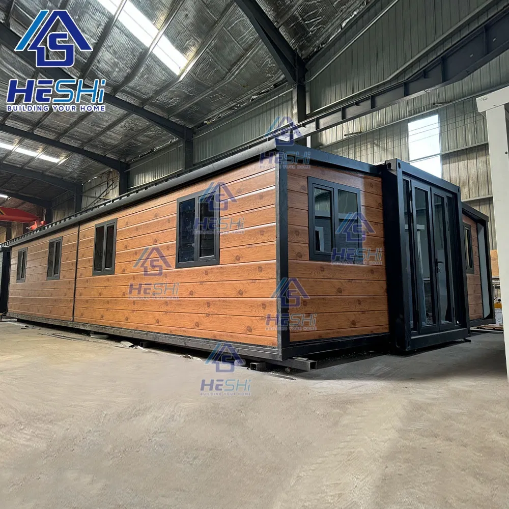 Casa Móvel Luxuosa Prefabricada de Dois Quartos Grande 20FT 40FT Casa Contêiner Expandível à Venda