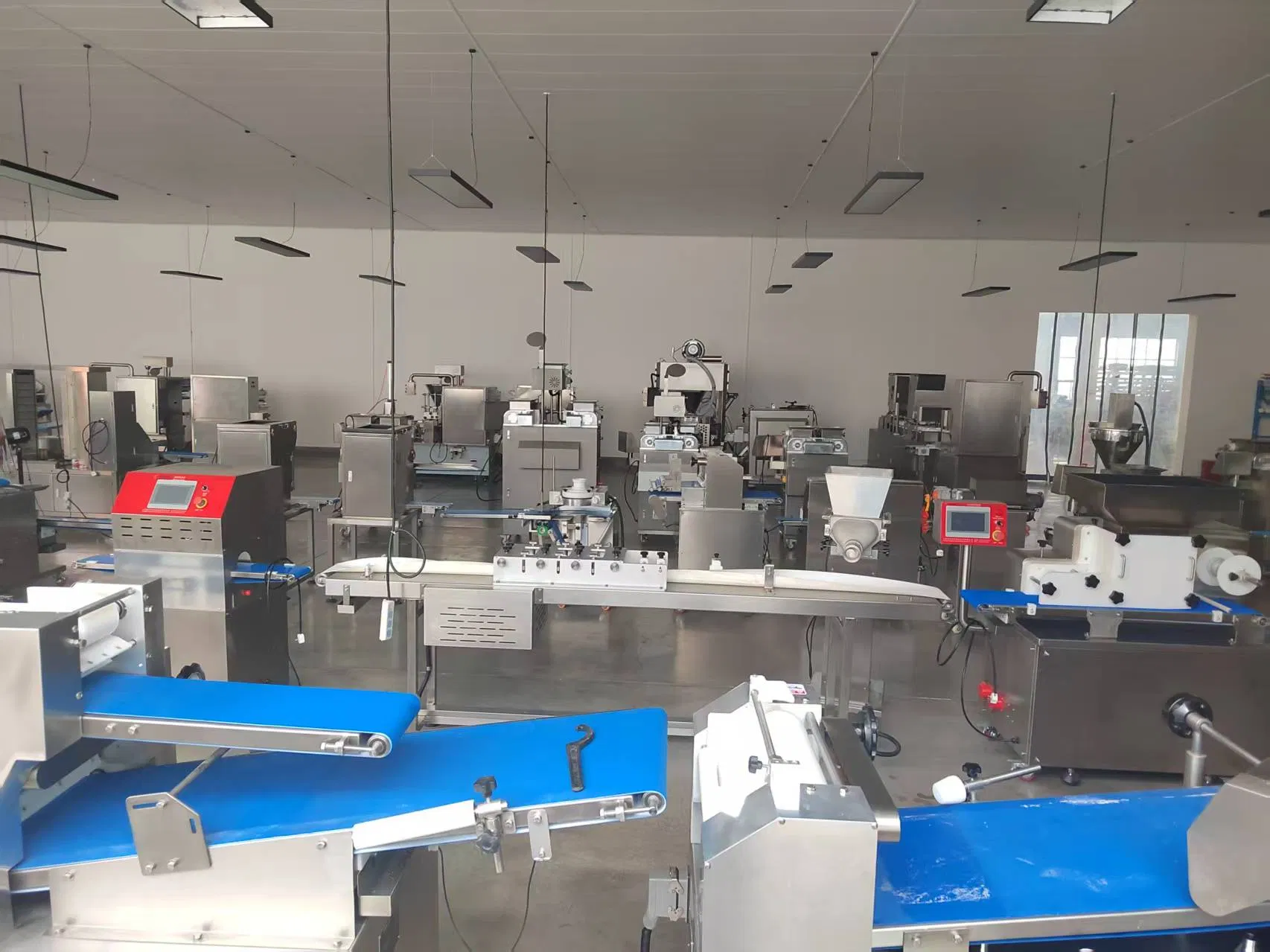 Automatic Sushi Rice Dispenser and Forming Machine Combination