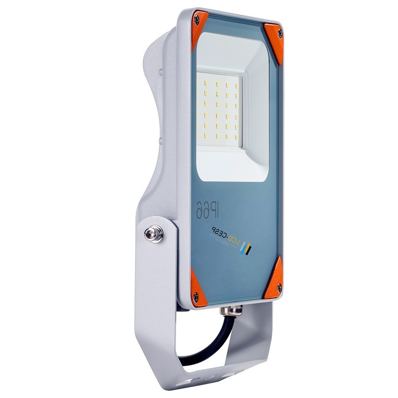 LED Floodlight 30W- Marine Grade Lamp-90-305VAC-90deg-Billboard &amp; Parking Area Lighting